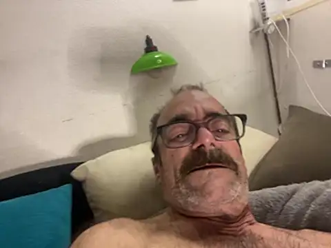 [11 Jan 02:09] Private Show - video od modelky/modela Chance4NewFun