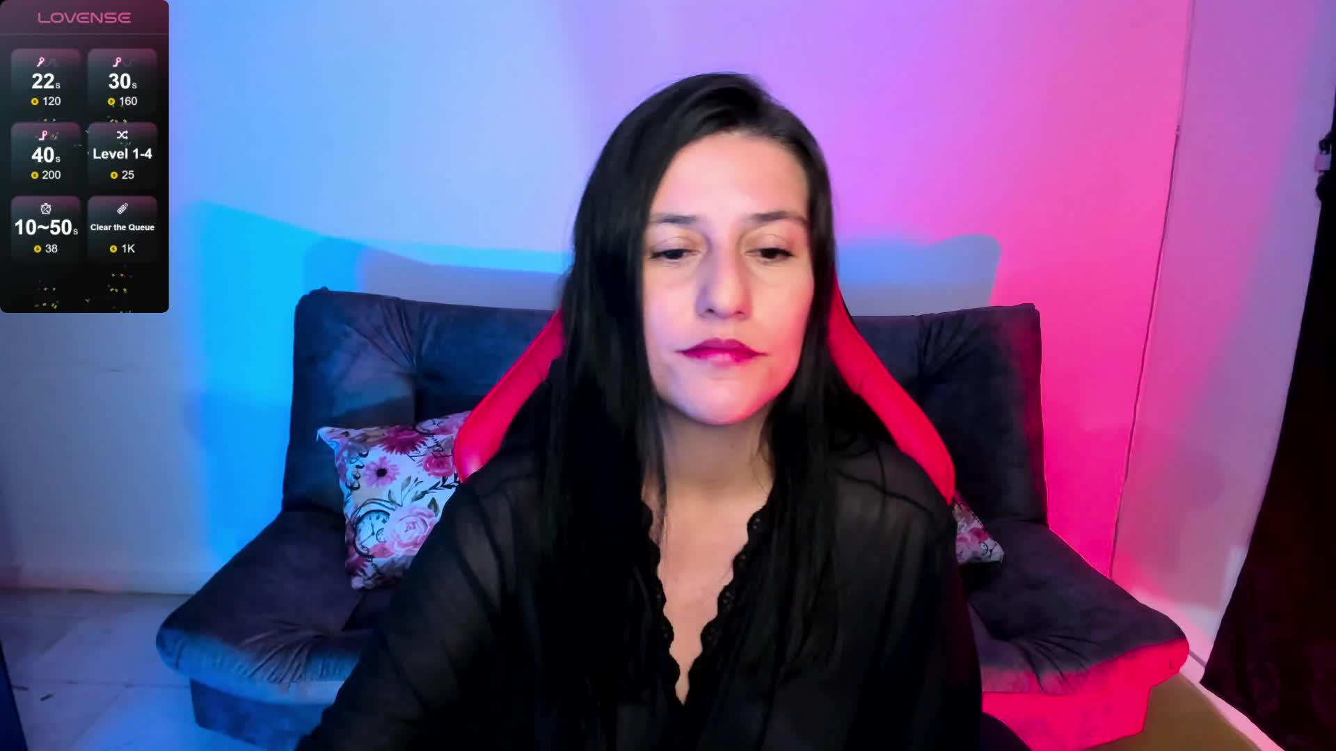 JOI & Pussy Fuck with dildo - video di Saskyaa modella di cam