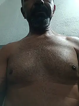 [19 Aug 20:45] Public Show - Sergipanogozarcomoninguem adlı kamera modelinin videosu