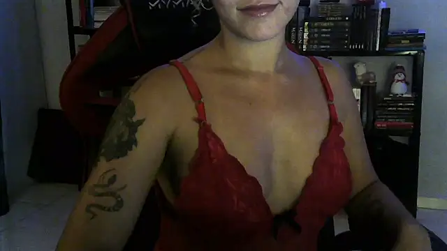 Me fiz de dificil mas ele queria me ver amordaçada e amarrada. - vídeo de Lau_monte modelo de câmara