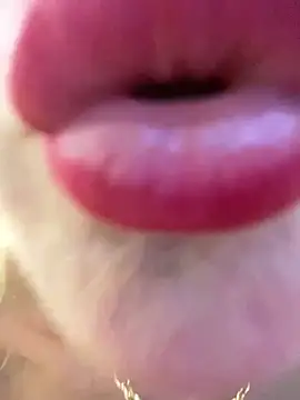 [14 Jul 23:41] Private Show