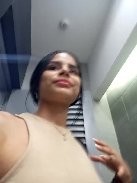show in mall