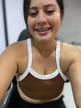 Wet pussy, fingers inside😈 - video by Natalia_Cleark09 cam model