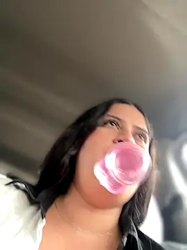 Show with a dildo in the car, people passing by, hot girl - vídeo de la modelo de cam Natalia_Cleark09