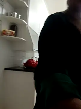 [19 Jul 18:14] Private Show showing asshole in the kitchen - video by ThickSexyMelons cam model