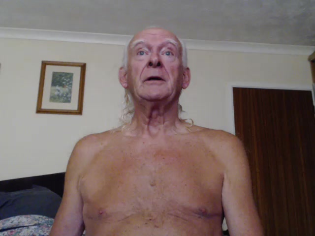 [9 Jul 17:19] Private Show – video modela na kameri WaverlyKernow