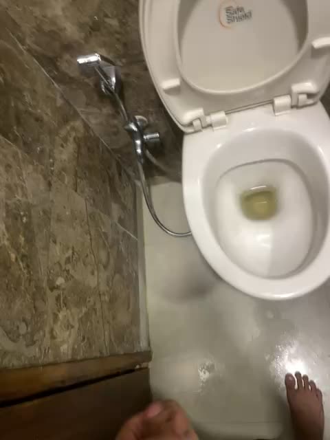 [8 Oct 18:42] Private Show – video od webkamerové modelky SuperHardBoy12