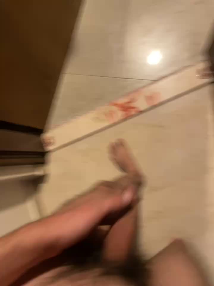 [22 Nov 01:24] Private Show – video od webkamerové modelky SuperHardBoy12