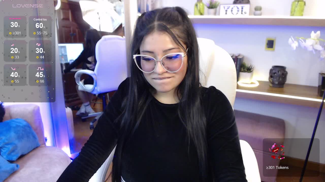 sexy Titsjob + fingering with socks ❤️