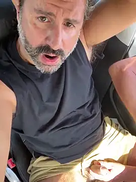[3 Sep 12:44] Public Show estrenger handjob - فيديو من eduardbareback موديل الكام