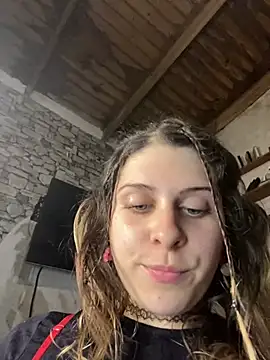 🔥 Me desvisto en cámara 🔥 I strip on cam, say what I do/don’t & play with my pussy like a slut 😈