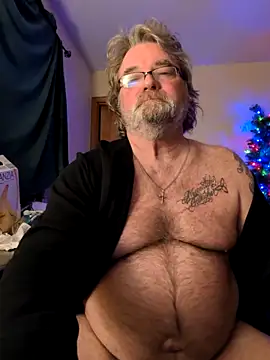 [24 Dec 21:11] Public Show - video by Doherty10 cam model