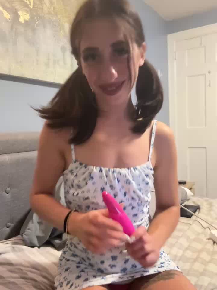 [17 Jun 00:48] Private Show - video by petitebarbiexxx cam model