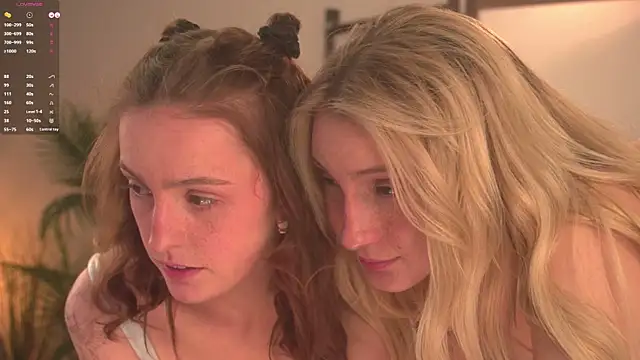 Sweet Cum With Fingering Ellie - video by c_shark cam model