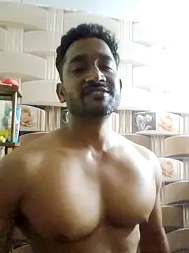 Good morning 💋 - 視頻由 Rabi_BULKBEAST 主播提供