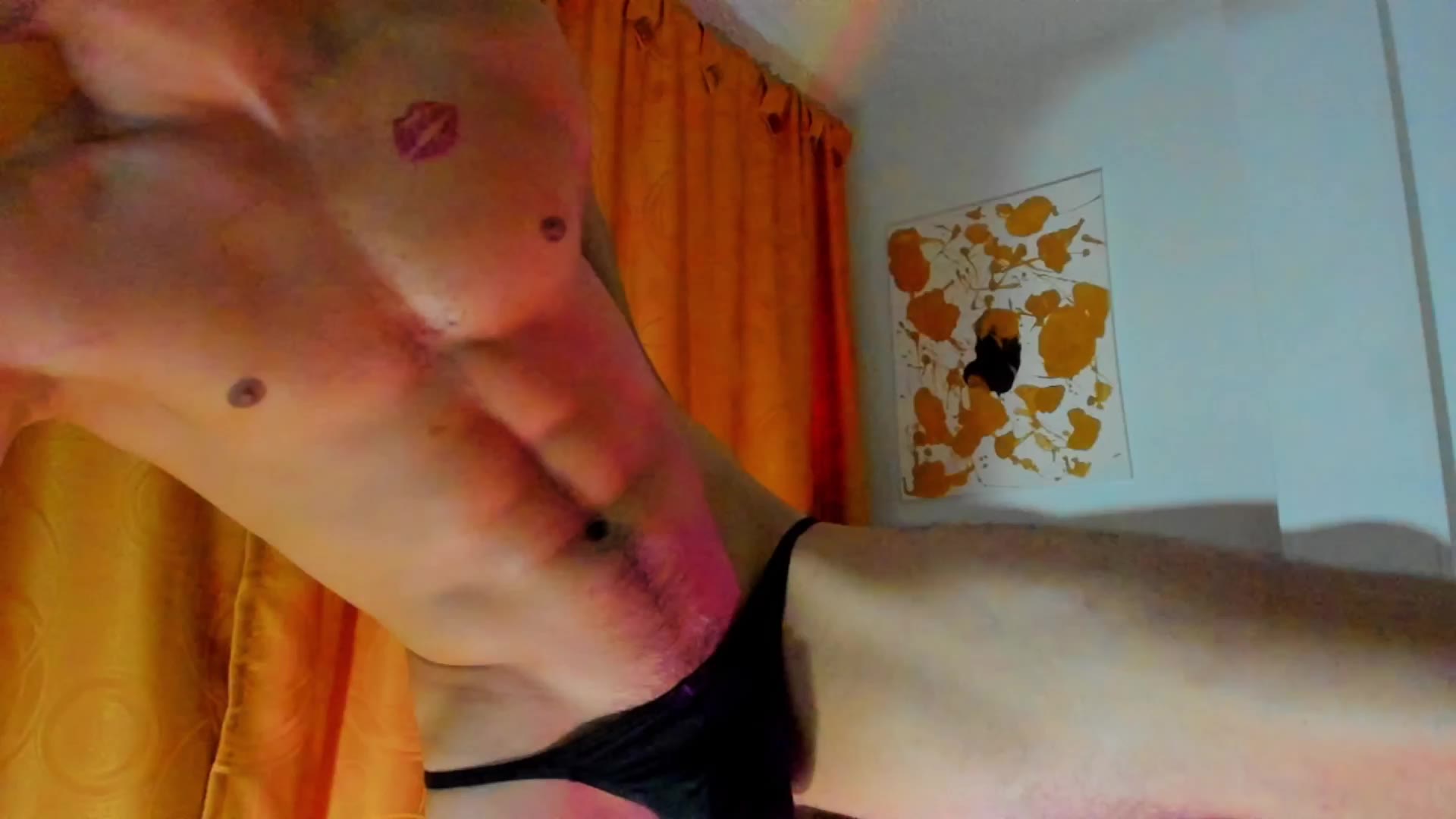 DELICIOUS ASS AND BLACK THONG - فيديو من HotBeastBoy موديل الكام