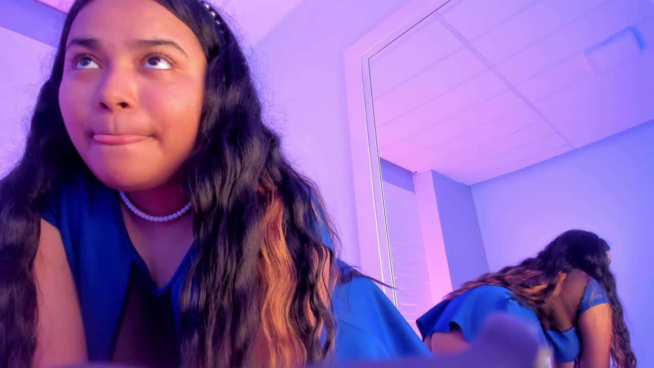 FINGER PUSSY WITH MY DRESS ON