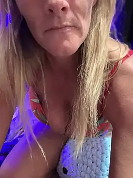 XXX — filmik vixendoll87, modela(-lki) na kamerkach