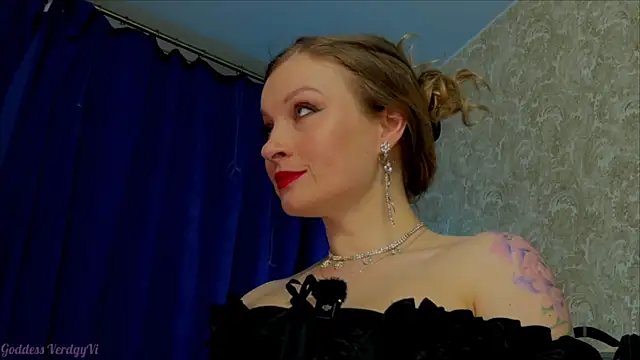 Feel it I control u! - video di Goddess_VerdgyVi modella di cam