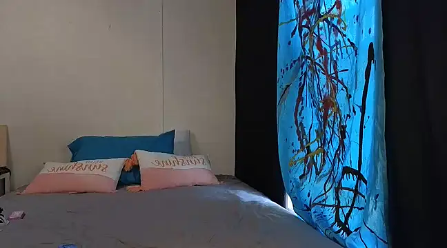 feet up and spread bae!!! – video od webkamerové modelky vvictoria_xxx