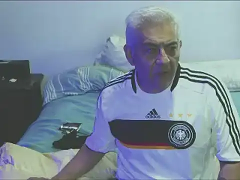 [13 Jul 17:53] Private Show - video oleh JereHot kamera model