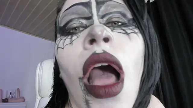 horny stepmom - video by Olivia_seex