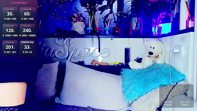 show - فيديو من _JuliaSpace_ موديل الكام