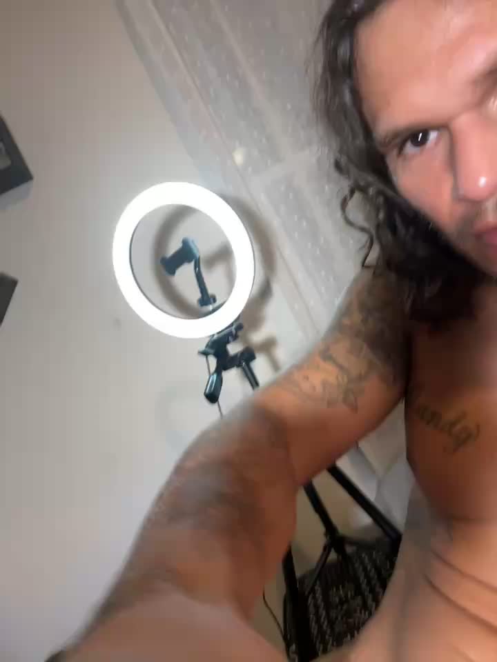 [30 Oct 01:12] Private Show