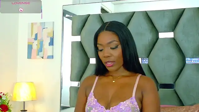 [7 Feb 20:19] Private Show - video camila_larzon kameramallilta