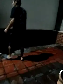 [26 Jun 23:50] Spy Show - Vídeo de royalgirls_x, modelo de vídeos