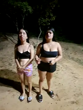 [13 Jan 01:38] Spy Show - Vídeo de royalgirls_x, modelo de vídeos