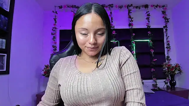 pvt hot cute – видео вебкам-модели sweelanna__