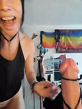💦💦💦😁😁😁 - فيديو من freyamoret موديل الكام