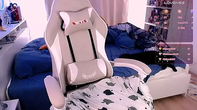 I show my panties and bras - _wikki_ 캠 모델의 동영상