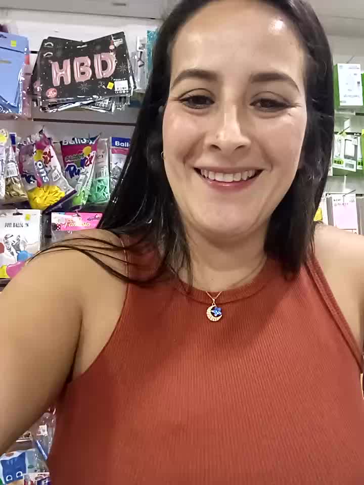my pussy very creamy - video by Rousse92 cam model