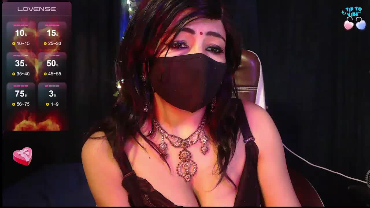 Full nude and fingering squirt - video by Aashiya- cam model