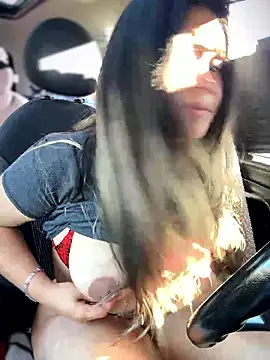 Rub pussy parking public - melanny10 캠 모델의 동영상