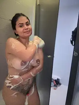 Bath show - melanny10 캠 모델의 동영상