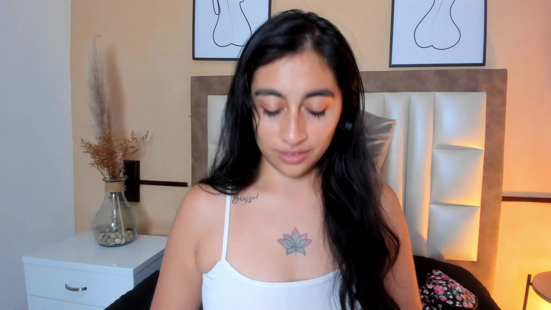 Lots of saliva - Vídeo de LisaHadwin, modelo de vídeos