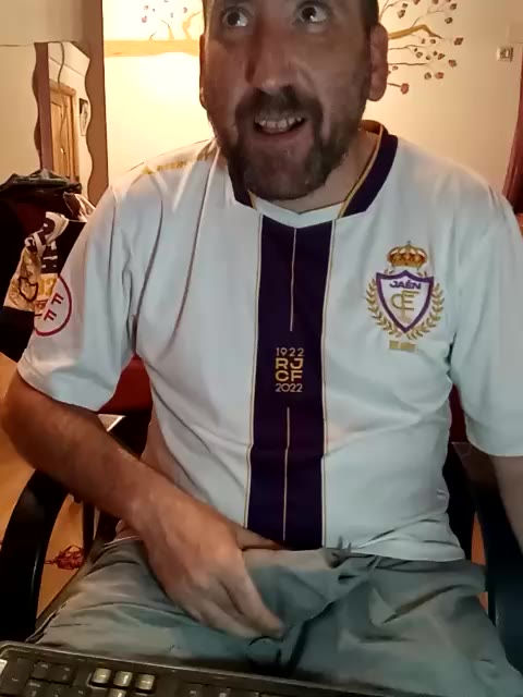 [18 May 23:56] Private Show - סרטון של tioenbolas78, דוגמן/ית מצלמה