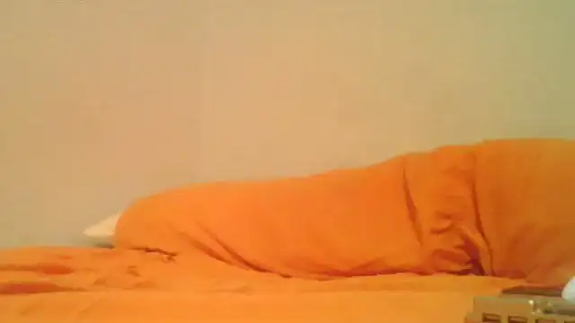 Playing with deodorant in my ass - video by tioenbolas78 cam model