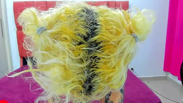 [3 Jul 16:12] Private Show – video od webkamerové modelky barbara_anal_squirt_