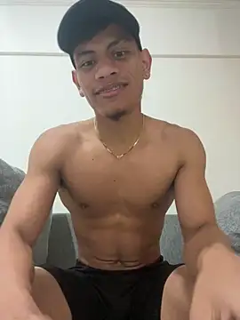[12 May 20:59] Private Show