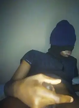 [23 Sep 01:37] Private Show  play ball ball ball－カメラキャストのGifttheskimaskboy014の動画