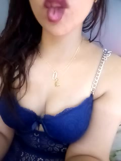 [16 Aug 19:35] Private Show - Vídeo de Bella-Khaliifa, modelo de vídeos