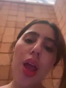 [26 Feb 21:29] Private Show - video oleh ValerieHilton kamera model