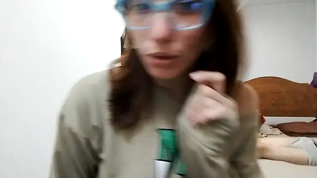 Masturbation pussy on the chair, I'm so wet and horny, fingers inside, orgasm, moaning - video by Luna-e-Franco1 cam model