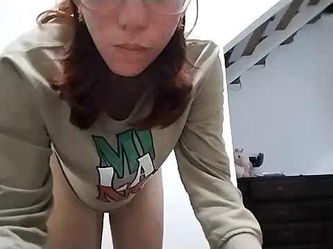 Suck pussy and suck cock, then fuck doggy style - video by Luna-e-Franco1 cam model