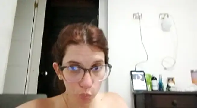 Role play Cuckold, blowjob, dirty talk, handjob and cum in my mouth, swallow - video by Luna-e-Franco1 cam model