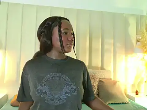 [27 May 00:40] Private Show - video by Vicky_Walles_ cam model